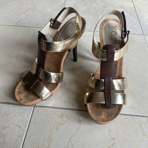 Michael Kors metallic gold and brown heel